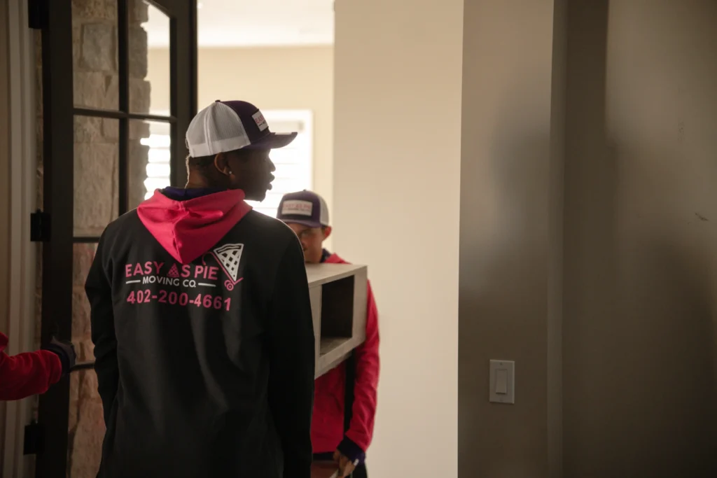 moving with pets Omaha