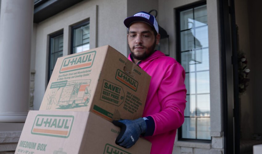 Top Moving Hacks Omaha Families Swear By for Stress-Free Moves